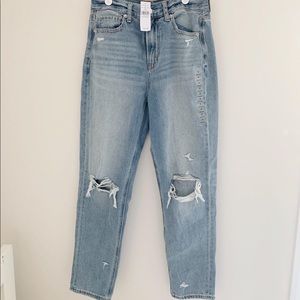 American Eagle Mom Jeans